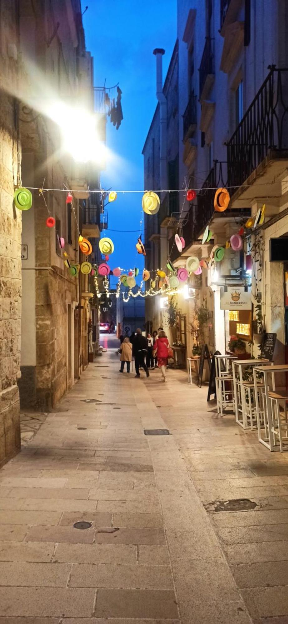 Me Encanta Monopoli Exterior foto