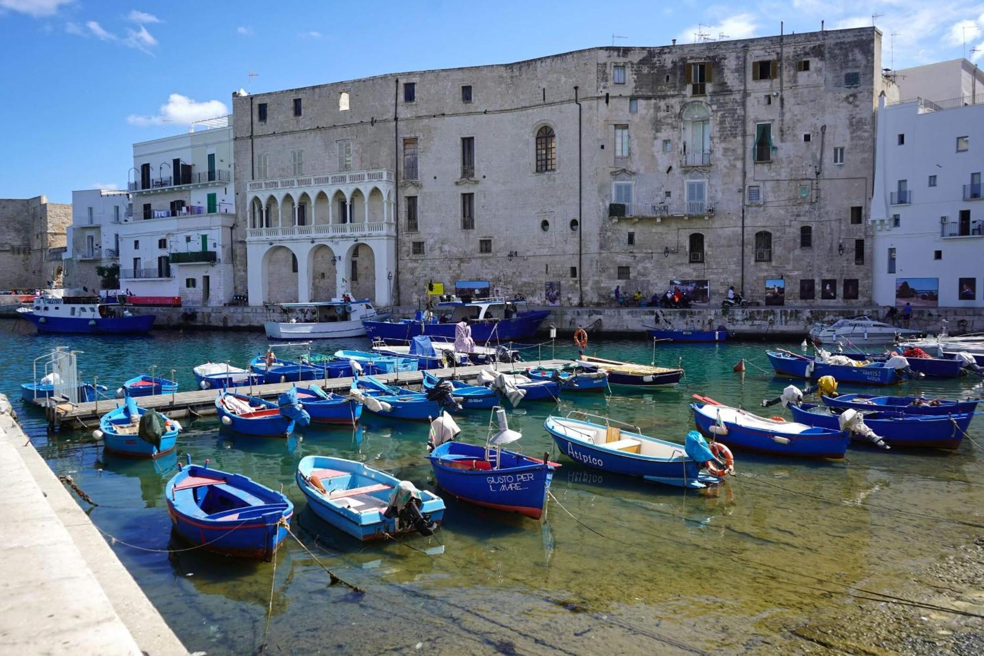 Me Encanta Monopoli Exterior foto